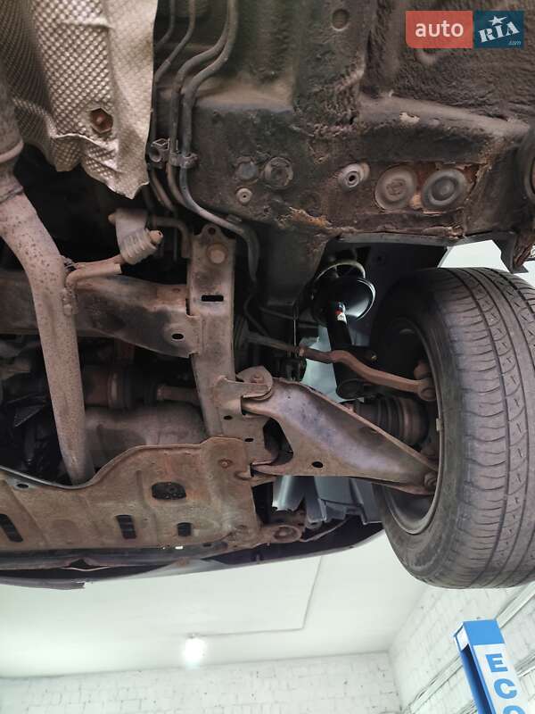 Седан Dacia Logan 2007 в Києві