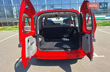 Седан Dacia Logan 2009 в 