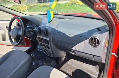 Седан Dacia Logan 2009 в 