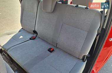 Седан Dacia Logan 2009 в 