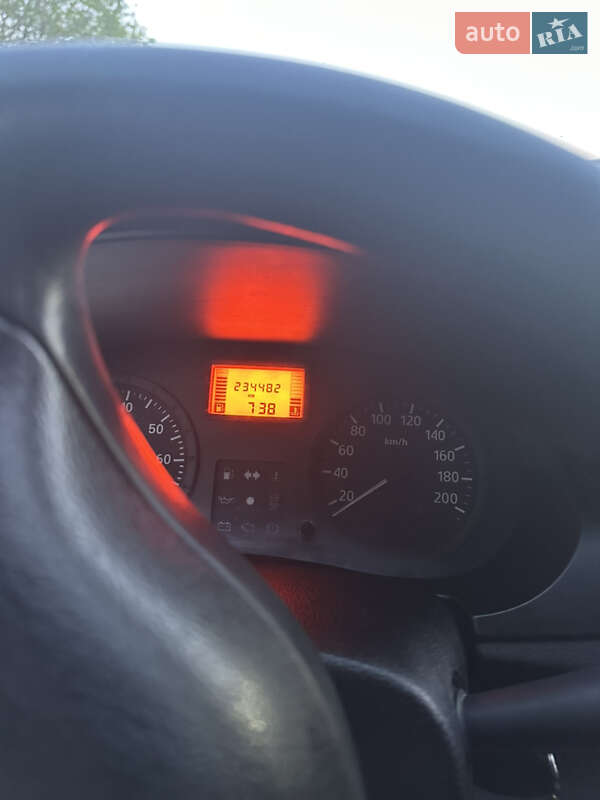 Седан Dacia Logan 2006 в Черновцах фото 10 Седан Dacia Logan 2006 в Черновцах