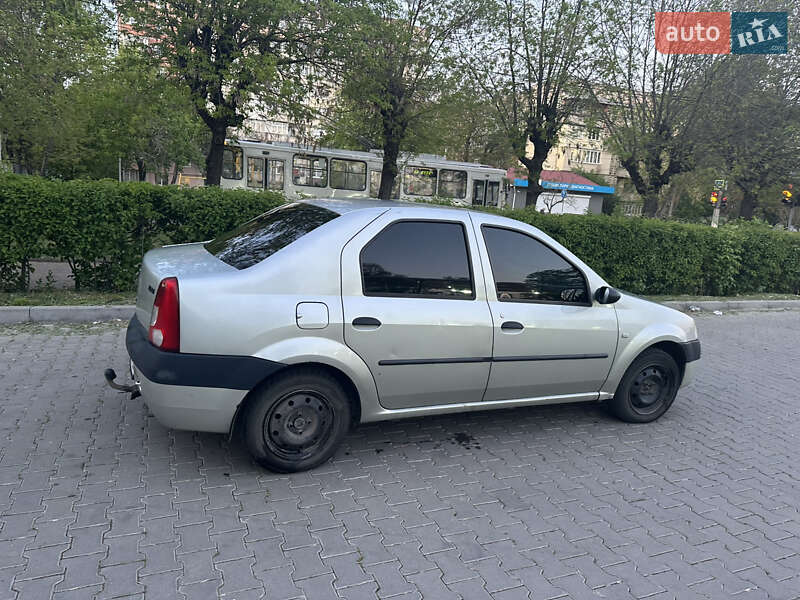 Седан Dacia Logan 2006 в Черновцах фото 5 Седан Dacia Logan 2006 в Черновцах