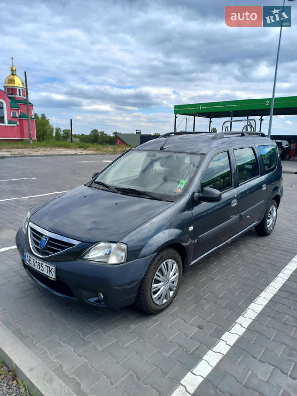 Седан Dacia Logan 2008 в Каменском