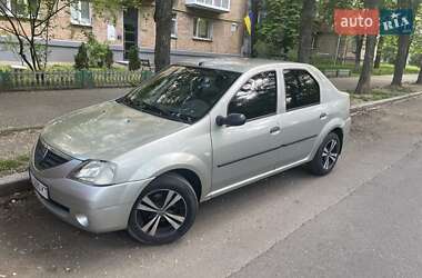 Седан Dacia Logan 2006 в Києві