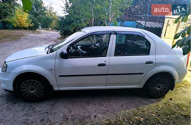 Седан Dacia Logan 2012 в Смеле