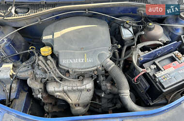 Седан Dacia Logan 2006 в 