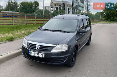Седан Dacia Logan 2010 в Києві