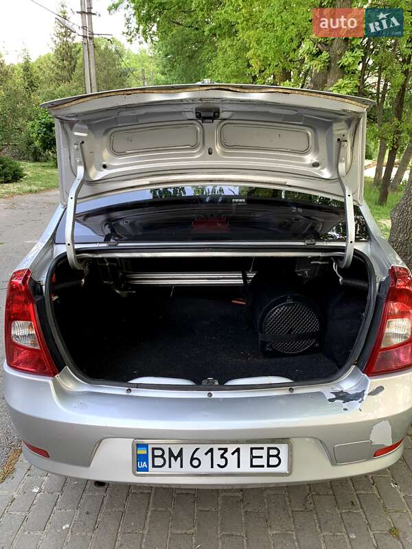 Седан Dacia Logan 2008 в Сумах