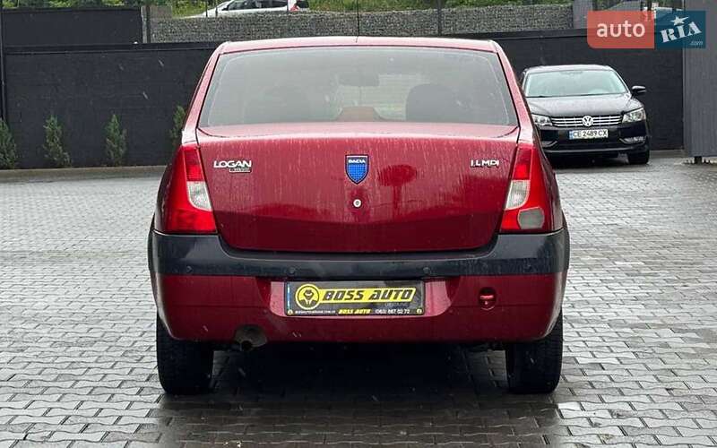 Седан Dacia Logan 2006 в Черновцах