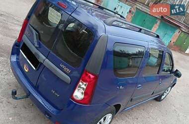 Седан Dacia Logan 2009 в 