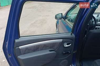 Седан Dacia Logan 2009 в 