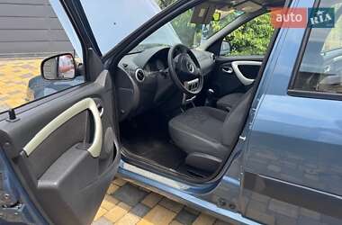 Седан Dacia Logan 2011 в 