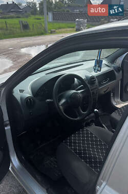 Седан Dacia Logan 2006 в 