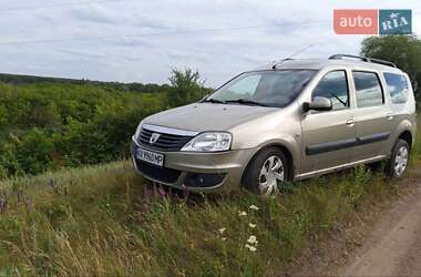 Седан Dacia Logan 2009 в 