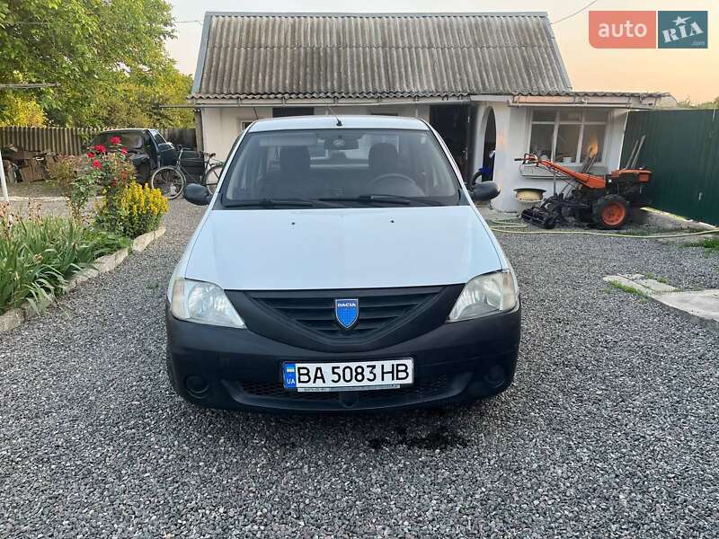 Седан Dacia Logan 2006 в Новомиргороді