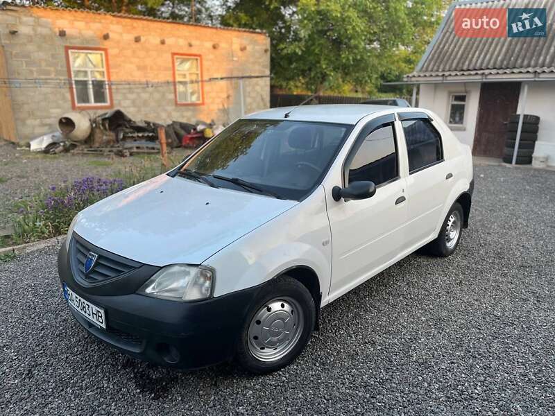 Седан Dacia Logan 2006 в Новомиргороді