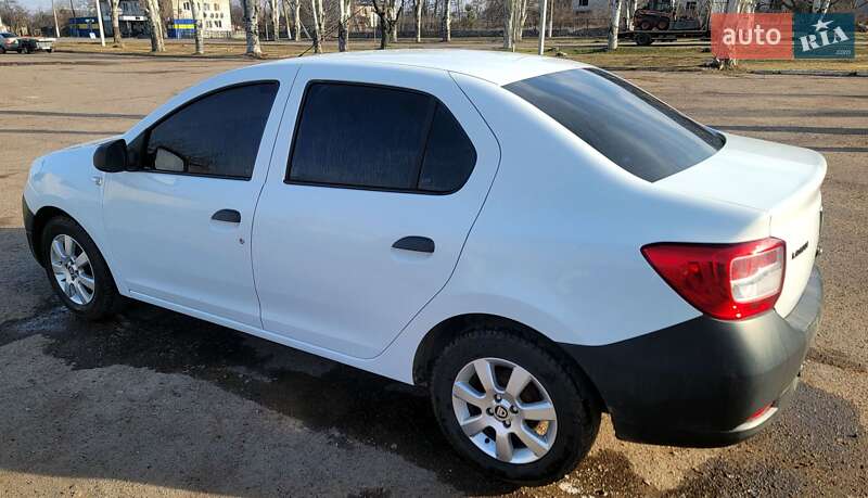 Седан Dacia Logan 2015 в Кропивницком