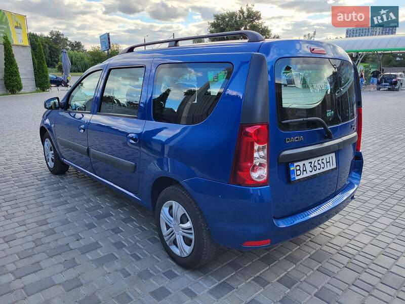 Седан Dacia Logan 2010 в Кропивницком