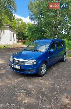 Седан Dacia Logan 2009 в Чернігові