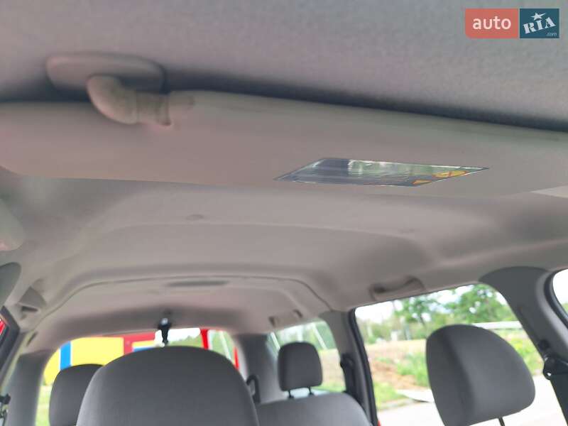 Седан Dacia Logan 2010 в Краматорске