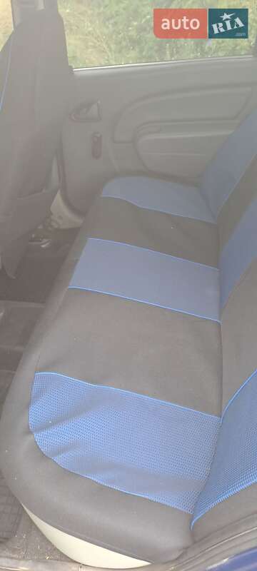 Седан Dacia Logan 2006 в Каменском