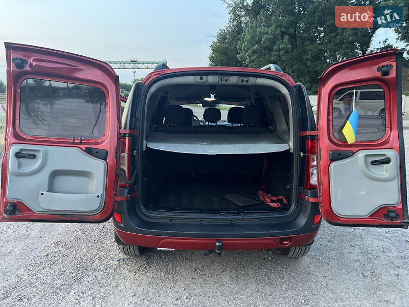 Седан Dacia Logan 2008 в Черкасах