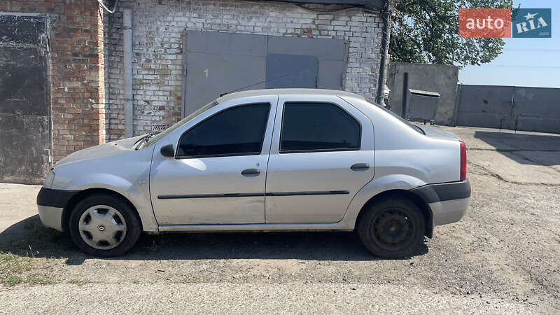 Седан Dacia Logan 2007 в Киеве