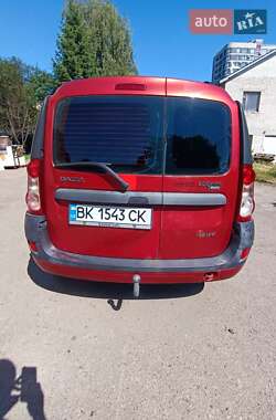 Седан Dacia Logan 2007 в Львове