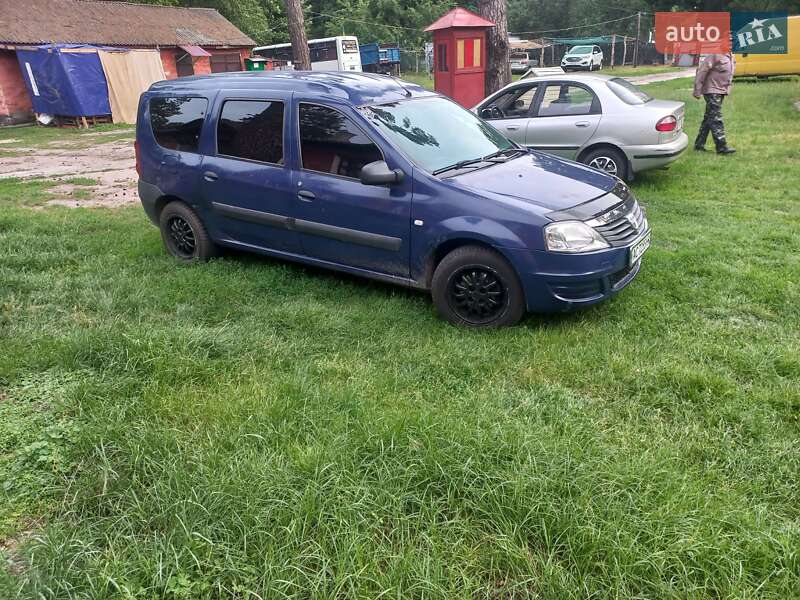 Седан Dacia Logan 2007 в Черкасах