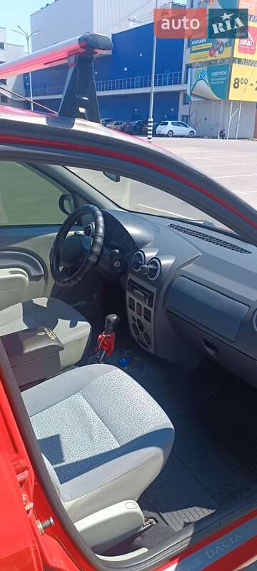 Седан Dacia Logan 2006 в Днепре