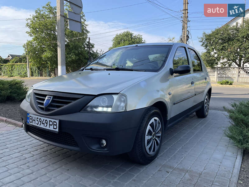 Dacia Logan 2006