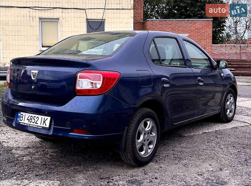 Седан Dacia Logan 2015 в Полтаві