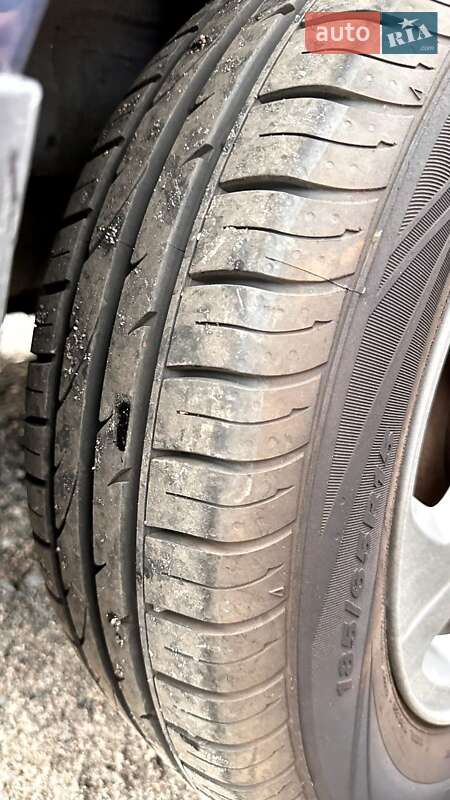 Седан Dacia Logan 2015 в Полтаві