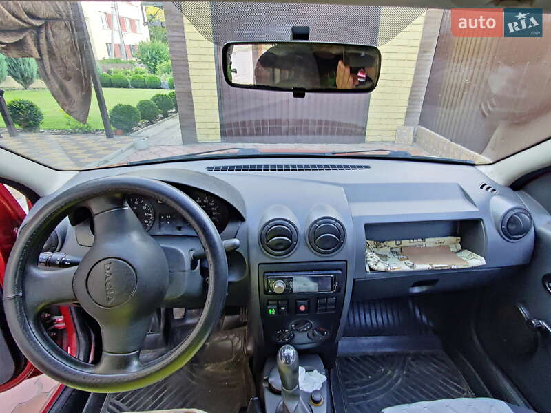 Седан Dacia Logan 2009 в Днепре