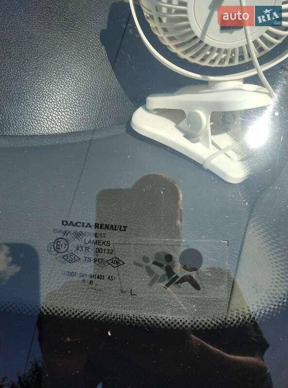 Седан Dacia Logan 2007 в Луцьку фото 25 Седан Dacia Logan 2007 в Луцьку