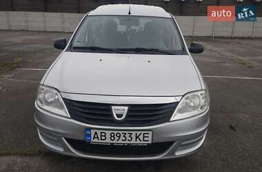 Седан Dacia Logan 2008 в Виннице