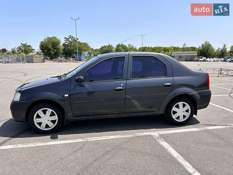 Седан Dacia Logan 2007 в Днепре