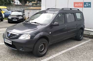 Седан Dacia Logan 2008 в Киеве