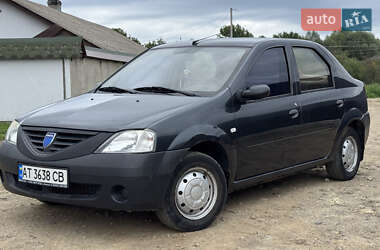 Седан Dacia Logan 2007 в Долині