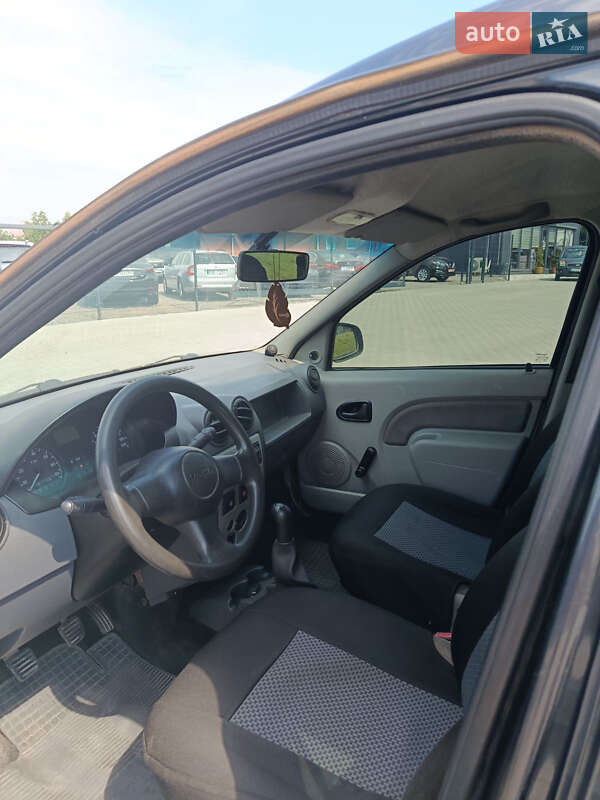 Седан Dacia Logan 2007 в Вінниці фото 4 Седан Dacia Logan 2007 в Вінниці