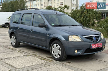 Седан Dacia Logan 2007 в Самборе