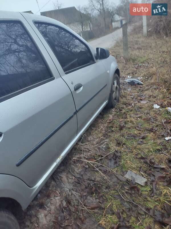 Седан Dacia Logan 2008 в Александровке