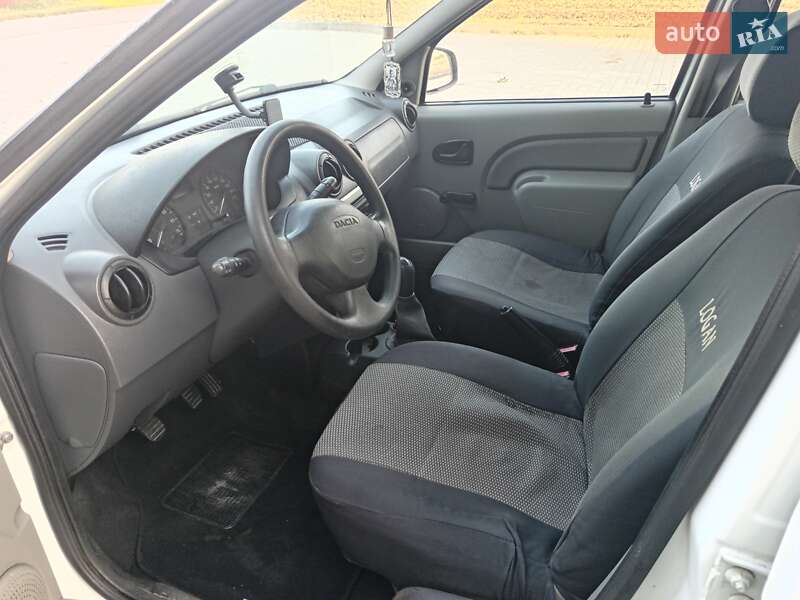 Седан Dacia Logan 2011 в Млиніві фото 7 Седан Dacia Logan 2011 в Млиніві