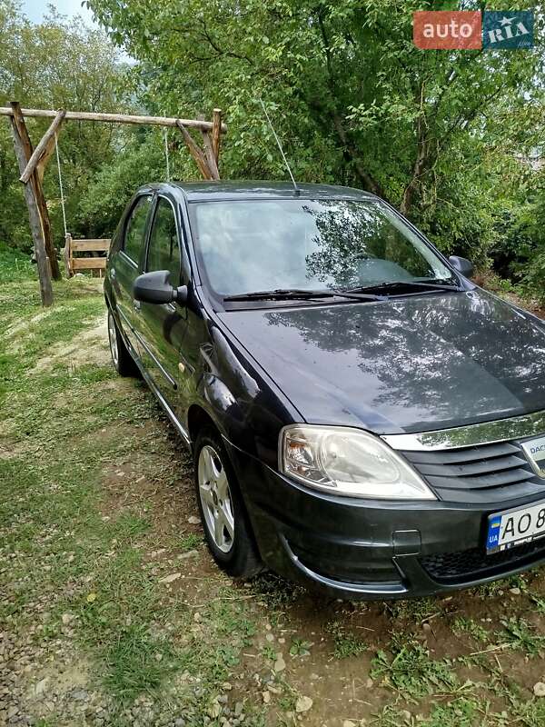 Седан Dacia Logan 2008 в Сваляве фото 5 Седан Dacia Logan 2008 в Сваляве