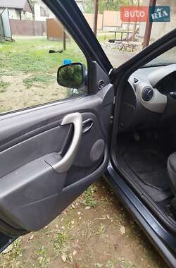 Седан Dacia Logan 2008 в 