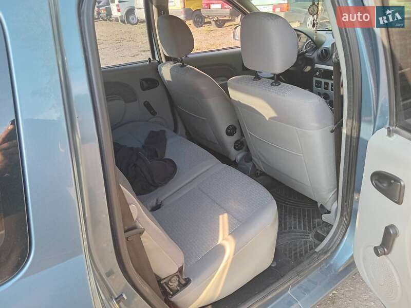 Седан Dacia Logan 2007 в Полтаве