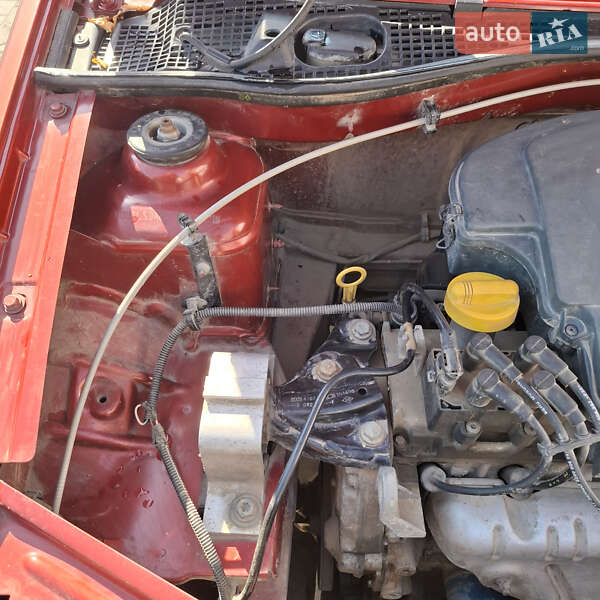 Седан Dacia Logan 2008 в Чернівцях