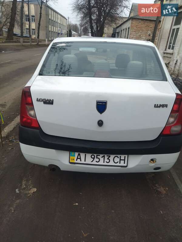 Седан Dacia Logan 2007 в Переяславе