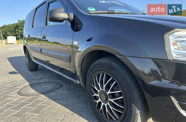 Седан Dacia Logan 2009 в 