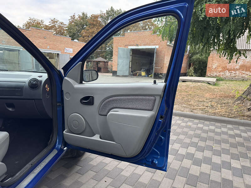 Седан Dacia Logan 2007 в Лубнах